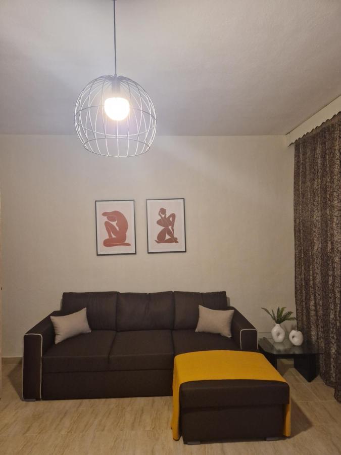 Anastasia Apartment Kavala Bagian luar foto